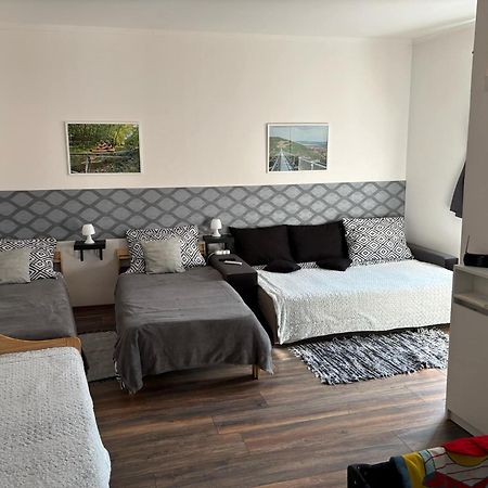 Mazli Vendeghaz Hotel Satoraljaujhely Ngoại thất bức ảnh